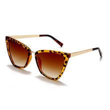 Load image into Gallery viewer, Oversized Cat eye Sunglasses Women Retro Cat Eye Brand Design
